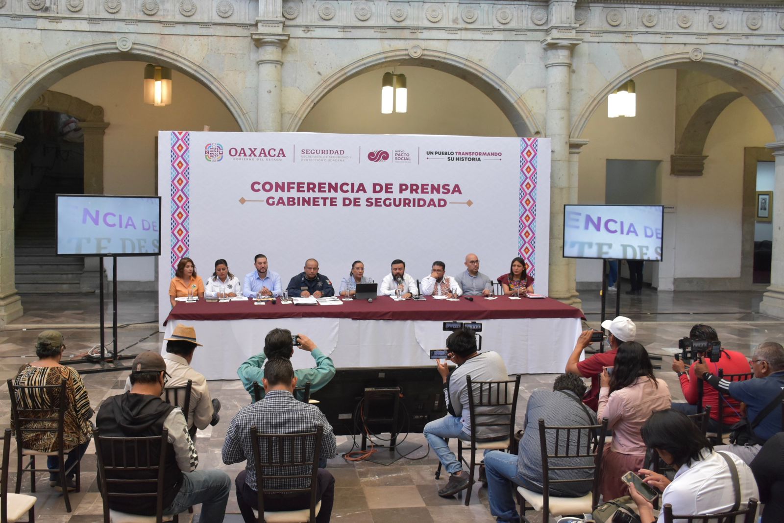 Cártel del Despojo alteraba con cloro libros de notarios muertos para quitar propiedades en Oaxaca #CartelDelDespojo 📰