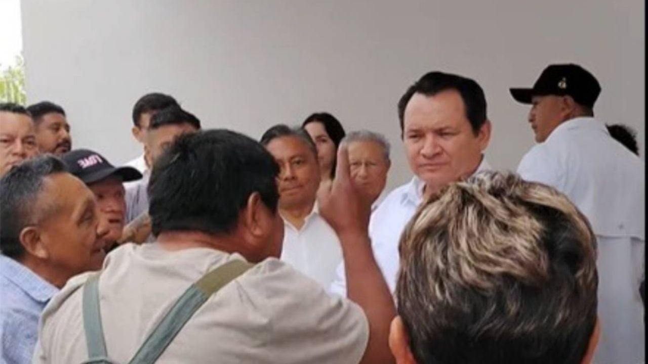 Ejidatarios de Dzununcán confrontan a gobernador de Yucatán por presunto despojo de 82 hectáreas #DespojoDeTierras ⚽